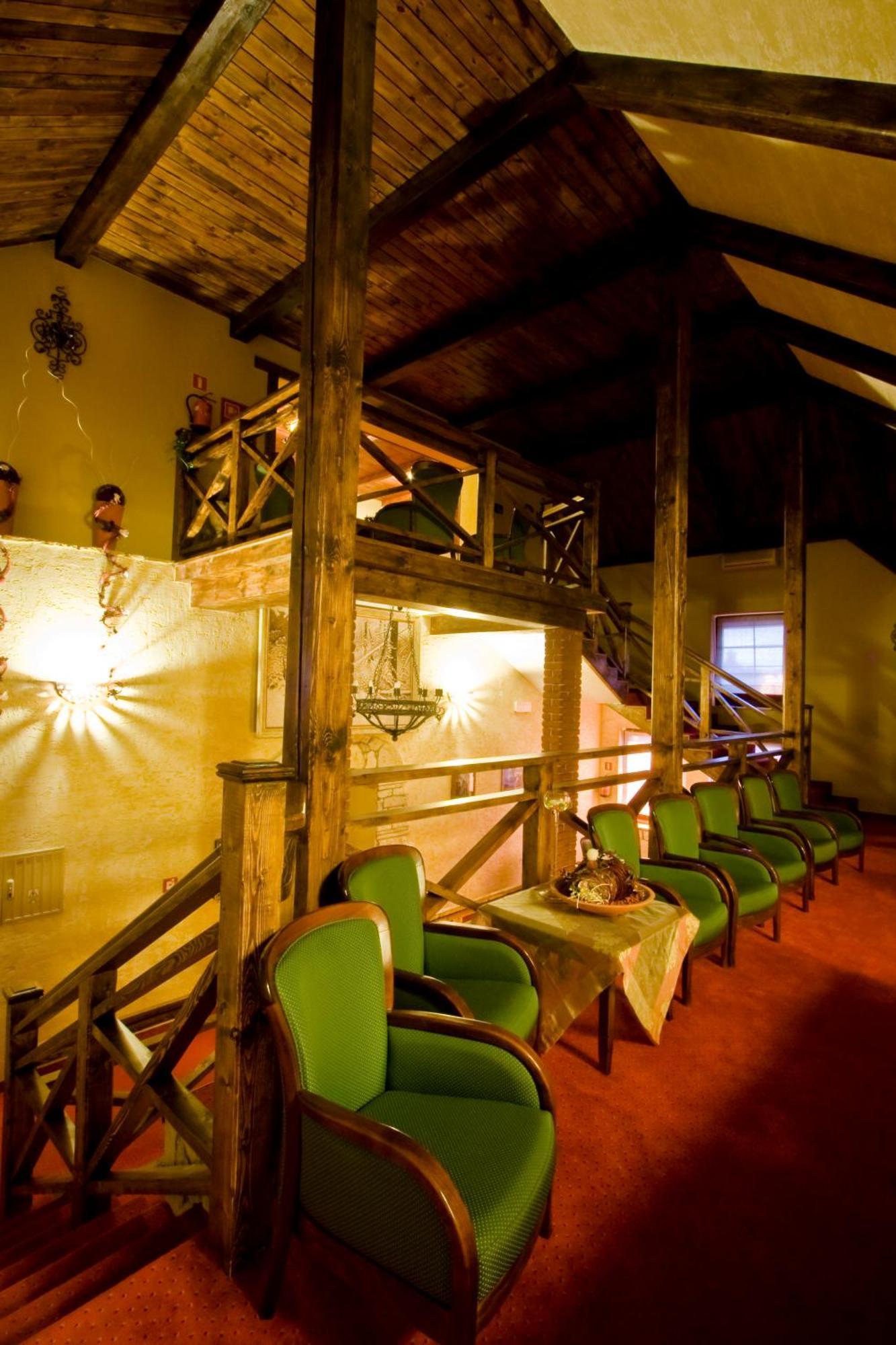 קרושיצה Resort Jura מראה חיצוני תמונה